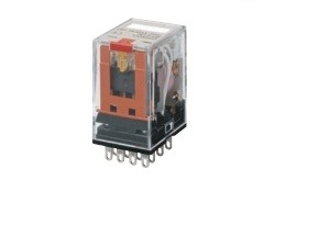 PYFZ-08-E OMRON ซ็อกเก็ตรีเลย์ 2 ขาราง DIN 2250V Ac พร้อมรีเลย์ไฟฟ้าขนาดเล็ก